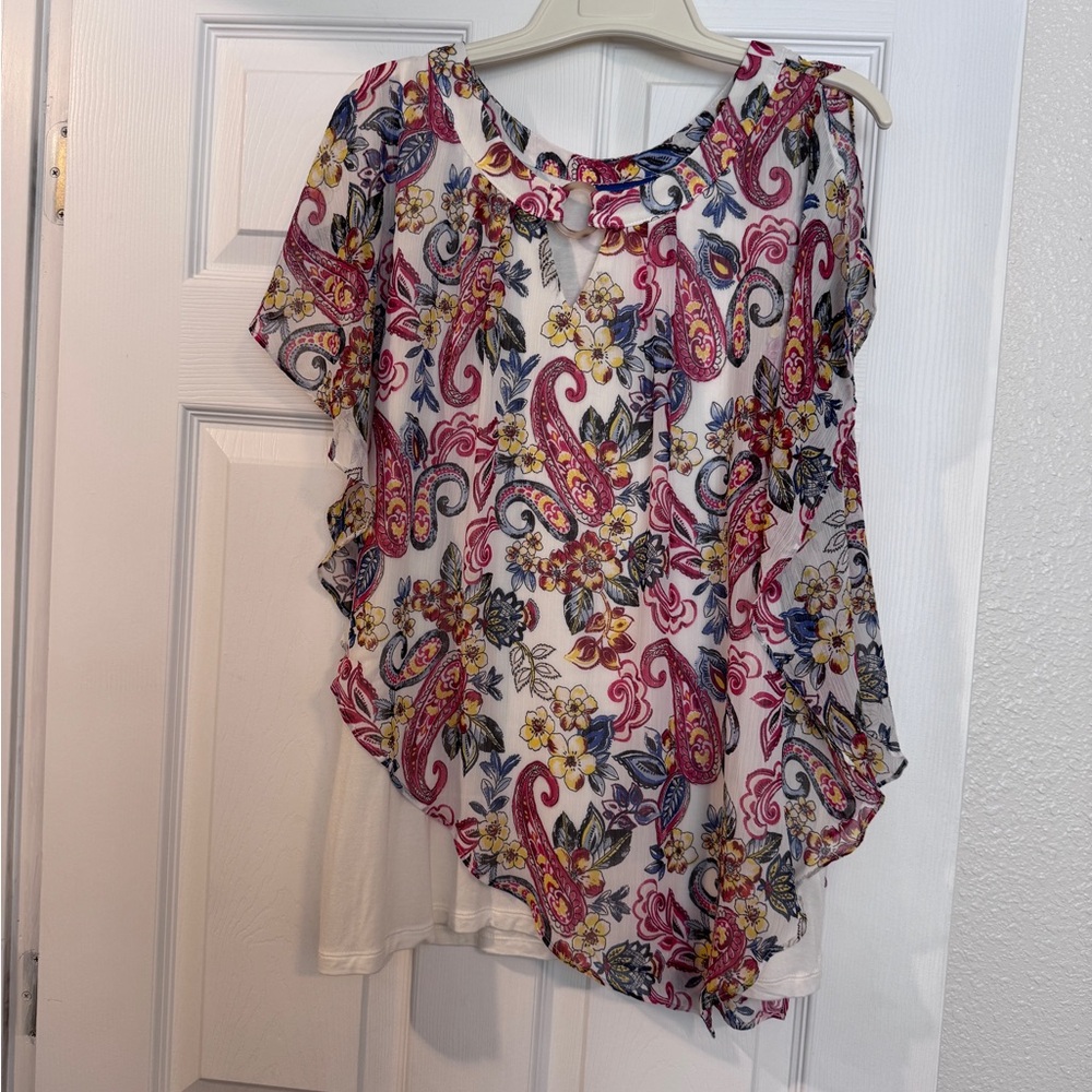 Apt. 9 Cream Blouse with Red Floral Print and Black Accents